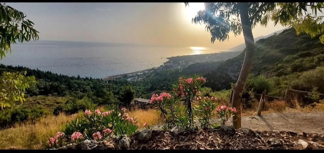 Bed & Breakfast Casablanca Rooms Himare Albania